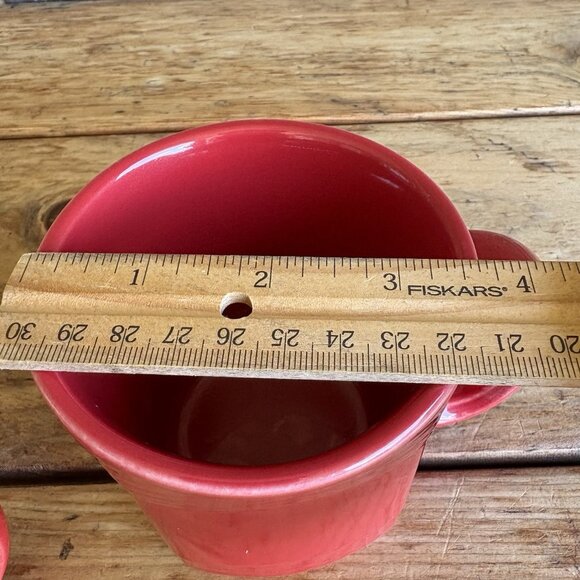 2 Homer Laughlin Fiesta Scarlet D Handle Square Bottom Mugs Fiestaware 12oz READ - Picture 8 of 12